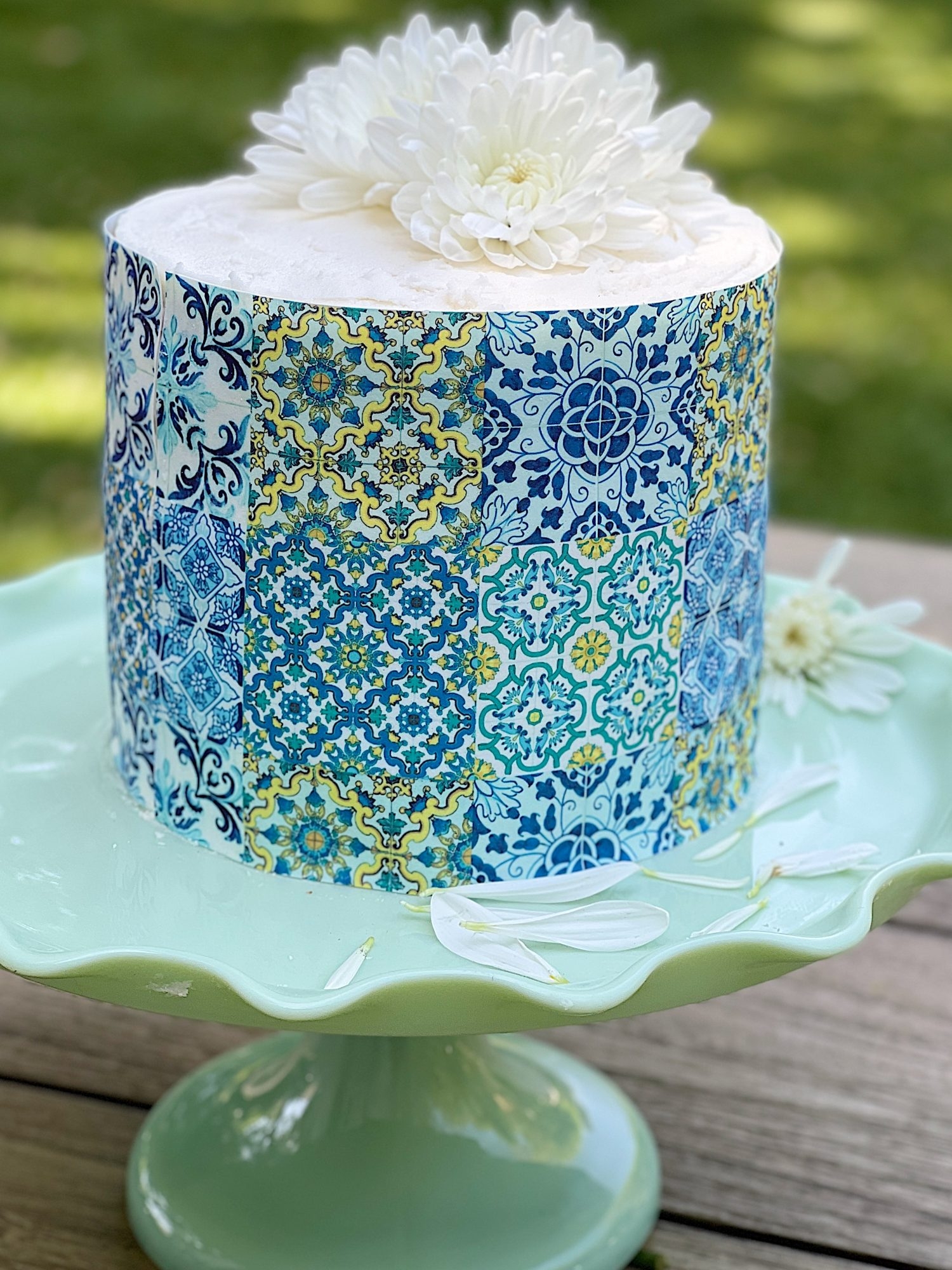 How To Make A Cake With Edible Paper Pastry Sheets MY 100 YEAR OLD HOME