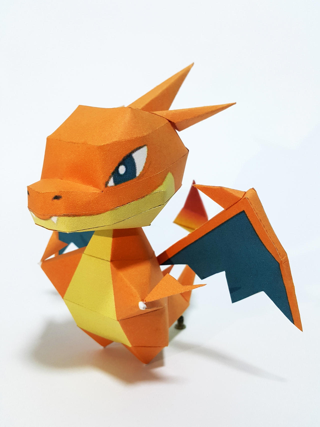Pokemon Charizard Y Chibi Papercraft Free Paper HOles